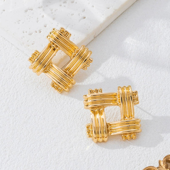 Wholesale Women's Geometric Square Electroplated Alloy Earrings Fashion Accessories
