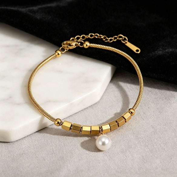 Wholesale Women's Geometric Square Pearl Chain Stainless Steel Bracelet With Vacuum Plating