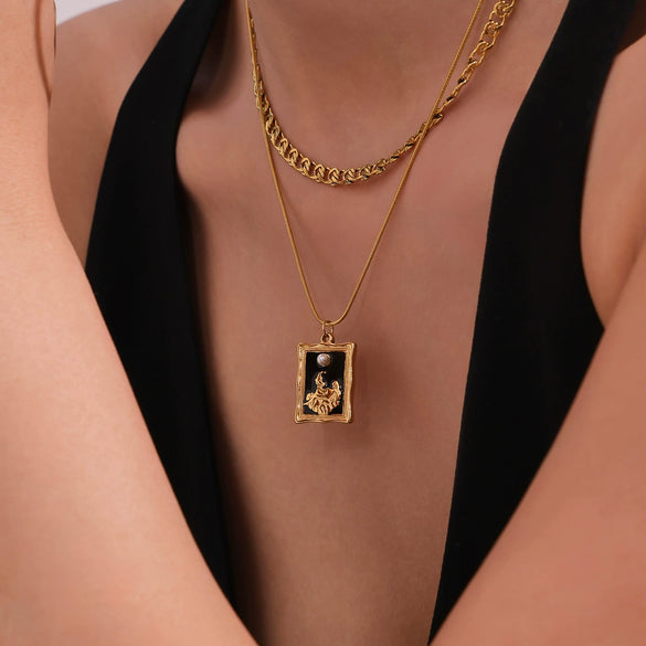 Wholesale Women's Geometric 316L Stainless Steel And 316L Stainless Steel Double Layer Clavicle Pendant Necklace With Electroplating Design Hip Hop Style