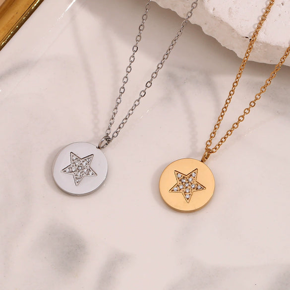 Wholesale Women's Geometric Stainless Steel And Titanium Steel Electroplated 18K Gold Round And Five Pointed Star Necklace Pendant