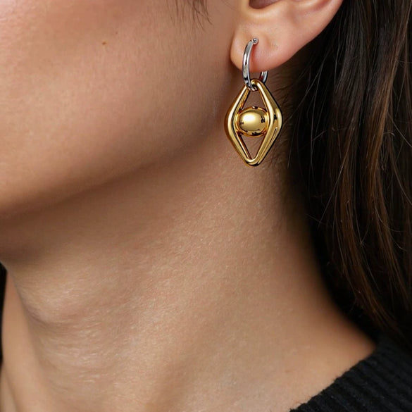 Wholesale Women's Geometric Stainless Steel Earrings With Pvd Furnace Vacuum Real Gold Plating