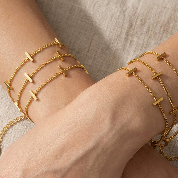 Wholesale Women's Geometric Stainless Steel Electroplated Bracelet In French Minimalist Style