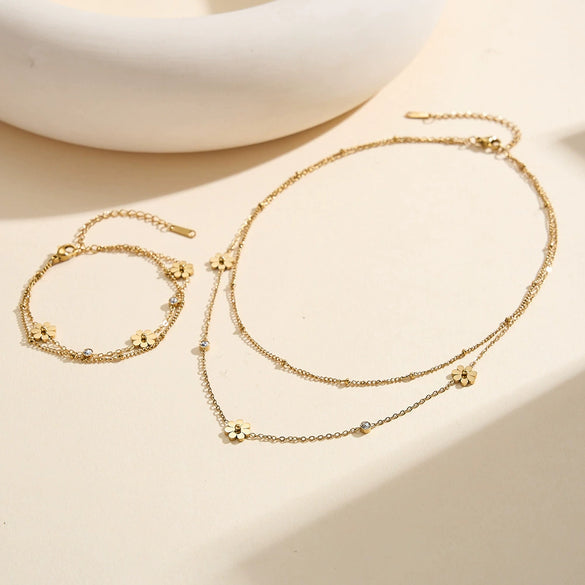 Wholesale Women's Geometric Stainless Steel Electroplated Daisy Stacking Bracelet