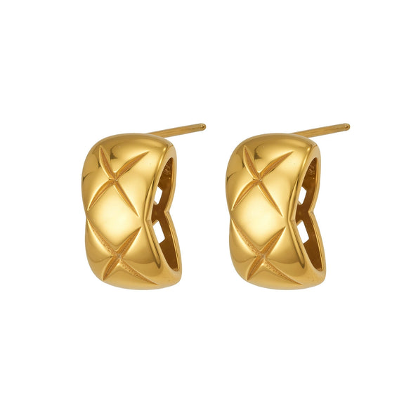 Wholesale Women's Geometric Stainless Steel Electroplated Diamondshaped Earrings With Niche Style