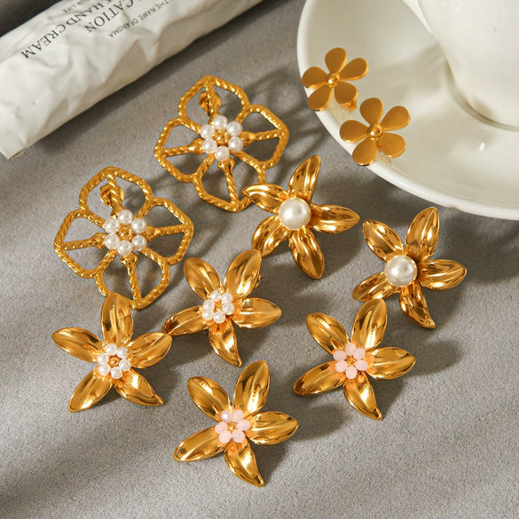 Wholesale Women's Geometric Stainless Steel Electroplated Earrings With Plants And Flowers Design
