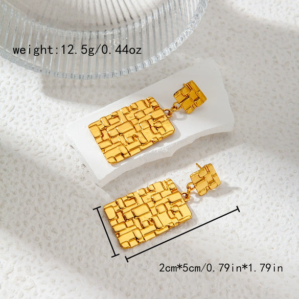 Wholesale Women's Geometric Stainless Steel Electroplated Earrings With Tassel Design