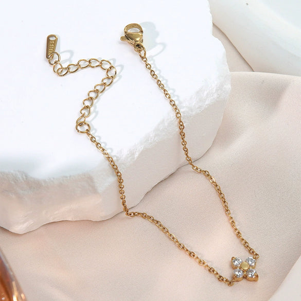 Wholesale Women's Geometric Stainless Steel Electroplated Flower Bracelet Jewelry For Office Ladies