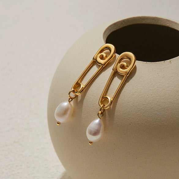 Wholesale Women's Geometric Stainless Steel Electroplated Freshwater Pearl Earrings