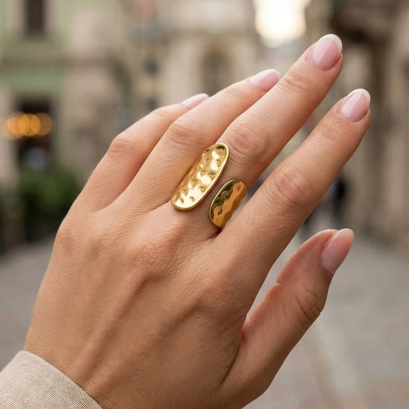 Wholesale Women's Geometric Stainless Steel Electroplated Hammered Index Finger Ring Set