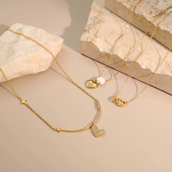 Wholesale Women's Geometric Stainless Steel Electroplated Heart Necklace Jewelry