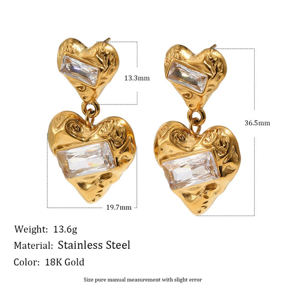 Wholesale Women's Geometric Stainless Steel Electroplated Heartshaped Stud Earrings