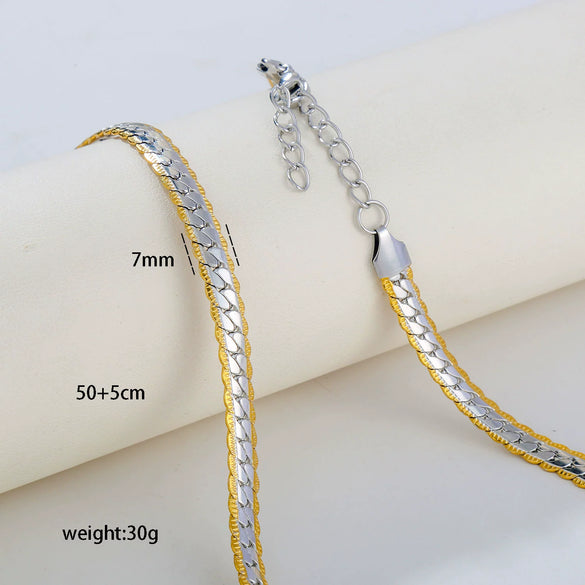 Wholesale Women's Geometric Stainless Steel Electroplated Snake Bone Chain Necklace Jewelry