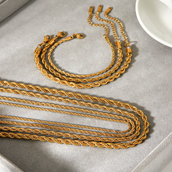 Wholesale Women's Geometric Stainless Steel Electroplated Twist Chain Necklace Jewelry