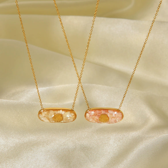 Wholesale Women's Geometric Stainless Steel Glued Shell Pendant Necklace With O Word Chain