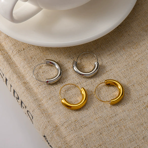 Wholesale Women's Geometric Stainless Steel Hoop Earrings With Pvd Furnace Vacuum Real Gold Plating