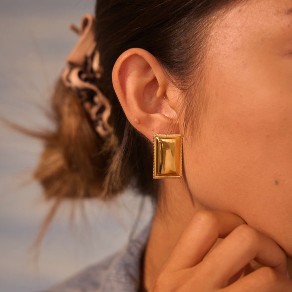 Wholesale Women's Geometric Stainless Steel 18K Gold Electroplated Earrings Highend Fashion Jewelry