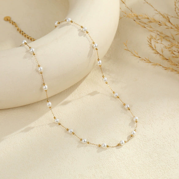 Wholesale Women's Geometric Stainless Steel 18K Gold Electroplated Pearl Clavicle Chain Choker Necklace