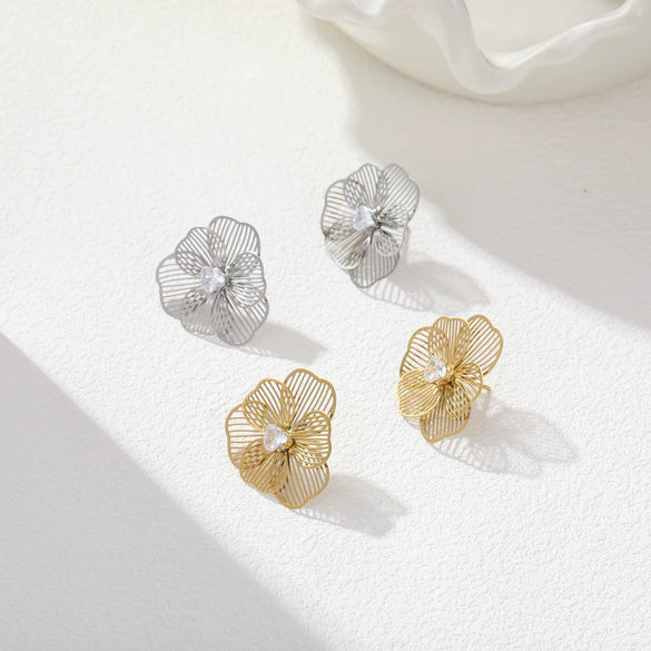 Wholesale Women's Geometric Stainless Steel 18K Gold Electroplated Threedimensional Hollow Flower Stud Earrings
