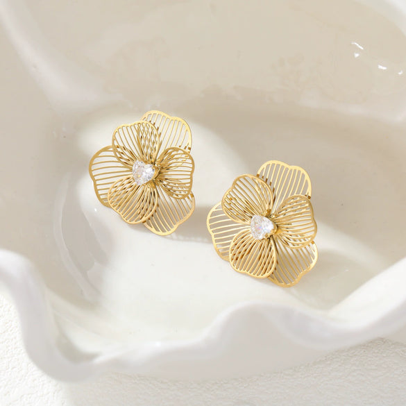 Wholesale Women's Geometric Stainless Steel 18K Gold Electroplated Threedimensional Hollow Flower Stud Earrings