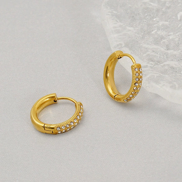 Wholesale Women's Geometric Stainless Steel 18K Gold Plain Hoop Earrings With Diamonds And Electroplating