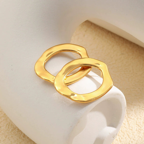 Wholesale Women's Geometric Stainless Steel 18K Gold Plated Hammered Texture Oshaped Stud Earrings