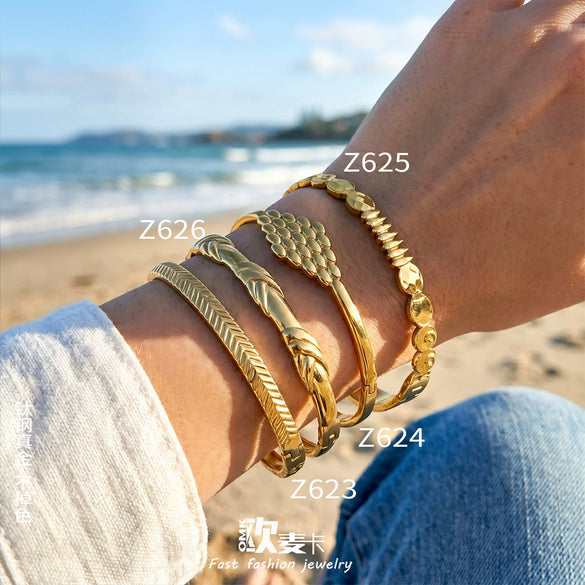 Wholesale Women's Geometric Stainless Steel 18K Goldplated Bracelet Jewelry