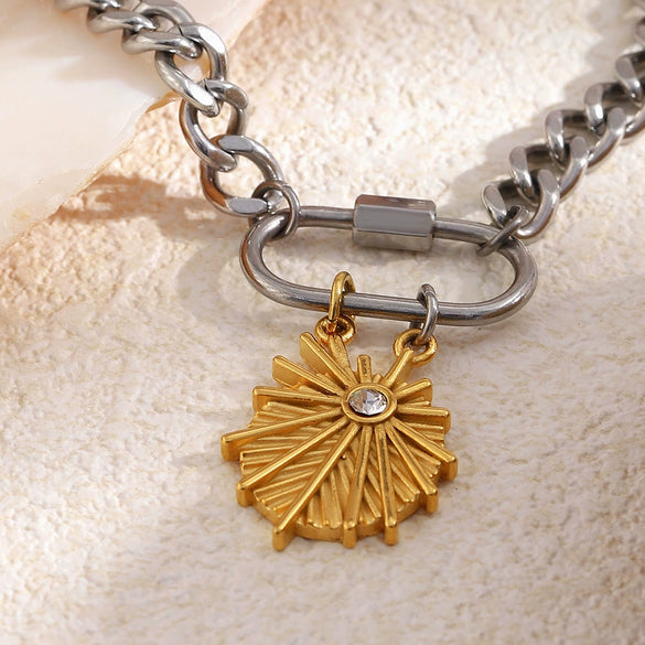 Wholesale Women's Geometric Stainless Steel 18K Goldplated Pendant Bracelet With Screw Clasp