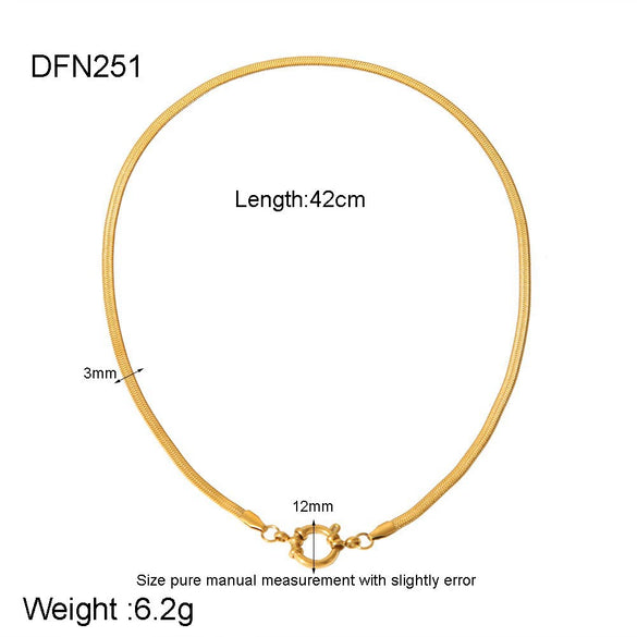 Wholesale Women's Geometric Stainless Steel Necklace With 18K Gold Electroplated Chain Ins Style Jewelry