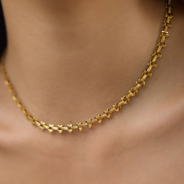 Wholesale Women's Geometric Stainless Steel Pvd Furnace Vacuum Real Gold Plated Necklace