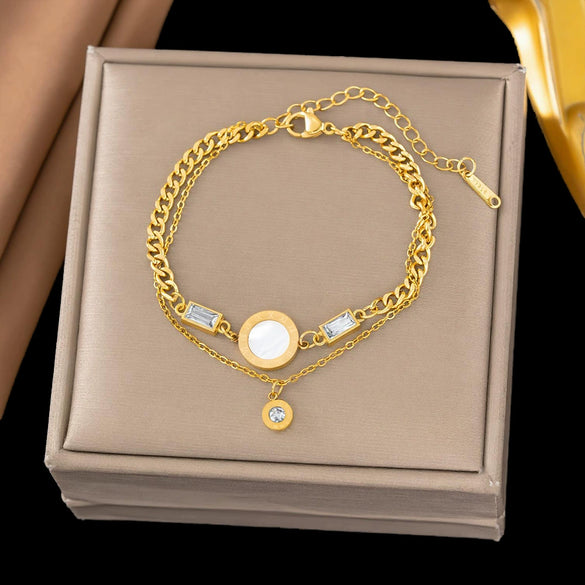 Wholesale Women's Geometric Stainless Steel Real Gold Plated Bracelet With Four Leaf Clover Pendant