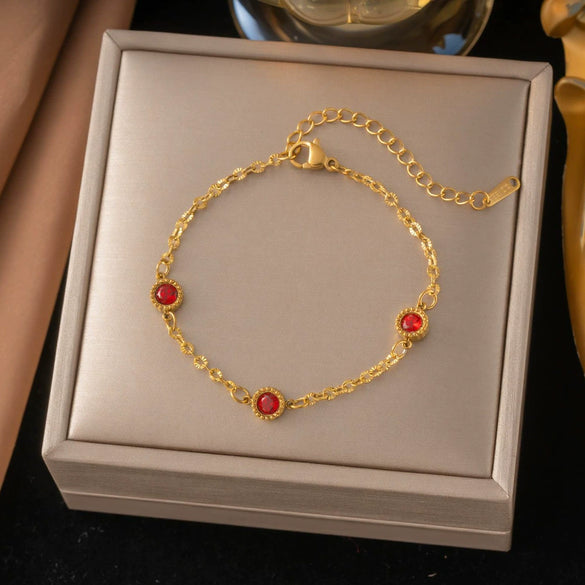 Wholesale Women's Geometric Stainless Steel Real Gold Plated Bracelet With Four Leaf Clover Pendant