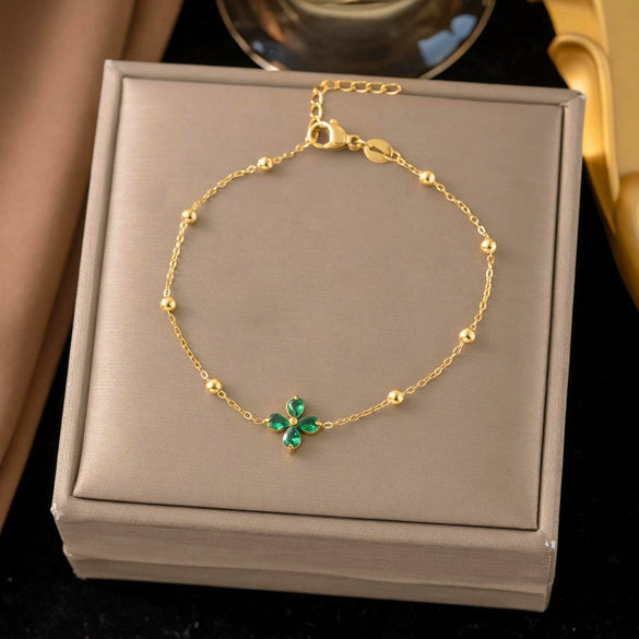 Wholesale Women's Geometric Stainless Steel Real Gold Plated Bracelet With Four Leaf Clover Pendant