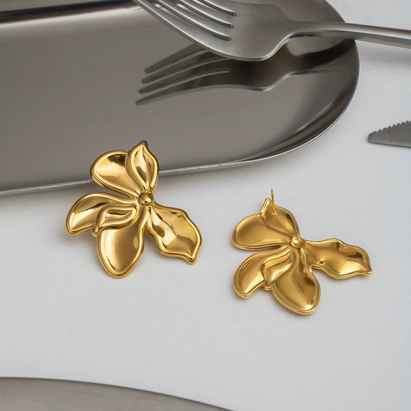 Wholesale Women's Geometric Stainless Steel Real Gold Plated Flower Earrings