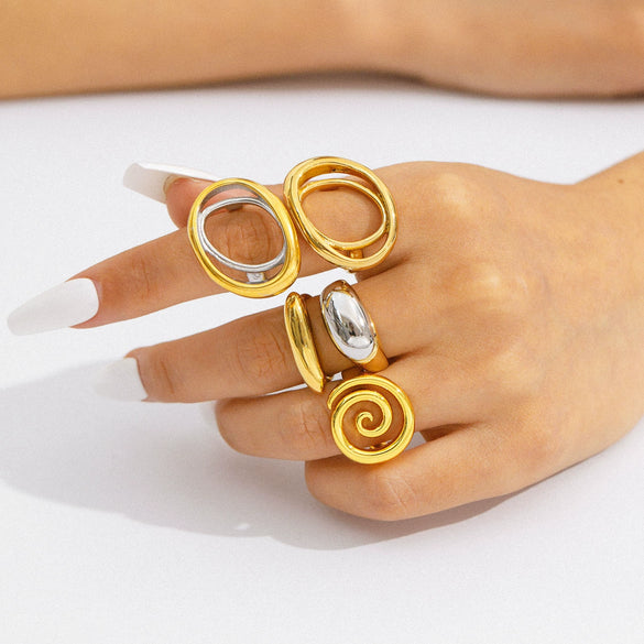 Wholesale Women's Geometric Stainless Steel Ring Electroplated 18K Gold Ins Style