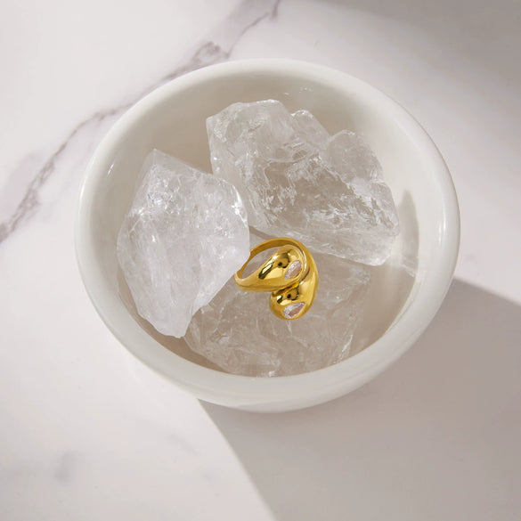 Wholesale Women's Geometric Stainless Steel Ring With Pvd Furnace Vacuum Real Gold Plating Light Luxury Niche Jewelry