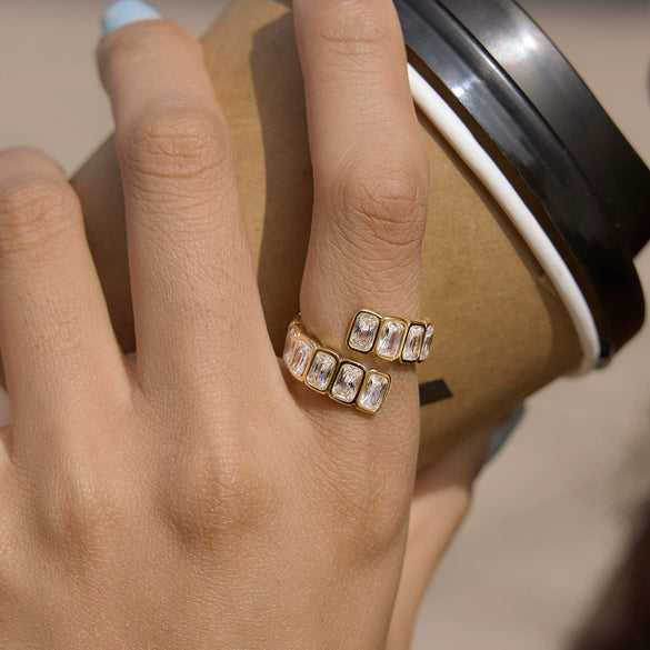 Wholesale Women's Geometric Stainless Steel Ring With Pvd Furnace Vacuum Real Gold Plating