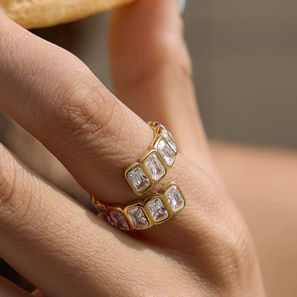 Wholesale Women's Geometric Stainless Steel Ring With Pvd Furnace Vacuum Real Gold Plating