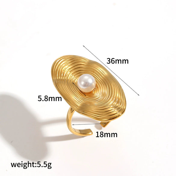 Wholesale Women's Geometric Stainless Steel Ring With Vacuum Real Gold Plating In Pvd Furnace Light Luxury Style