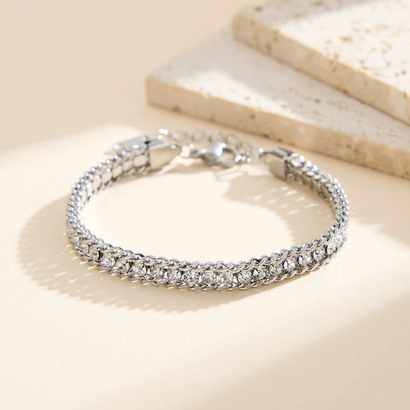 Wholesale Women's Geometric Stainless Steel Vacuum Plated Diamondencrusted Bracelet