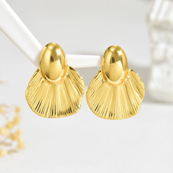 Wholesale Women's Geometric Stamped Stainless Steel Fishtail Earrings