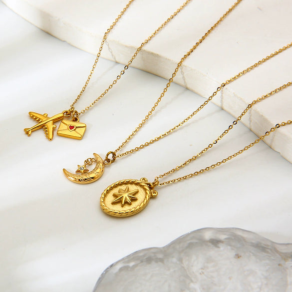 Wholesale Women's Geometric Star Moon Airplane Heart Envelope Pendant Stainless Steel Necklace With 18K Gold Plating And Oshaped Chain