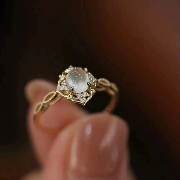 Wholesale Women's Geometric Style Copper Imitation Moonstone Cat's Eye Ring With Zirconia Design