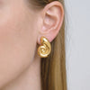 Wholesale Women's Geometric Swirl Pattern Conch Earrings Stainless Steel Vacuum Real Gold Plated In Pvd Furnace Ins Style Accessories
