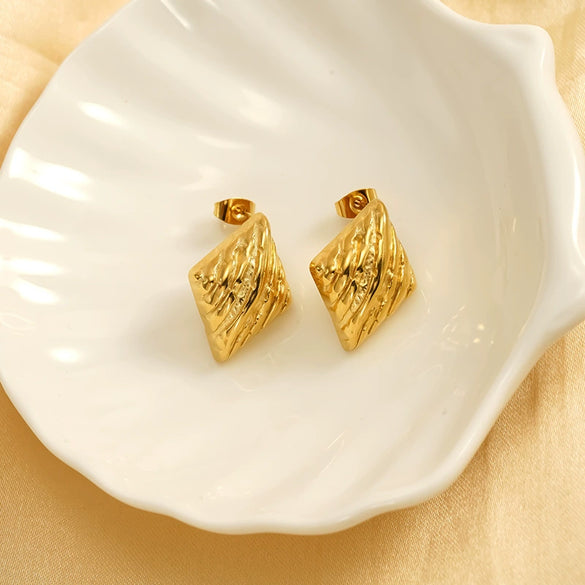 Wholesale Women's Geometric Titanium Steel Electroplated Earrings