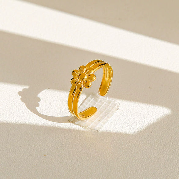 Wholesale Women's Geometric Titanium Steel Electroplated Ring