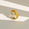 Wholesale Women's Geometric Titanium Steel Electroplated Ring