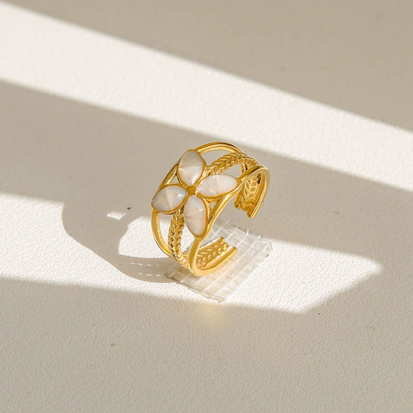 Wholesale Women's Geometric Titanium Steel Electroplated Ring