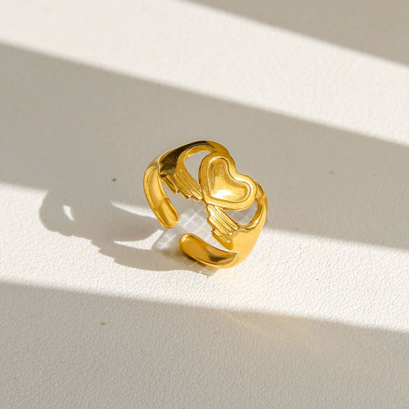 Wholesale Women's Geometric Titanium Steel Electroplated Ring