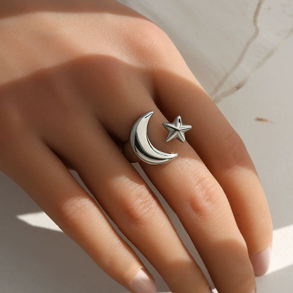 Wholesale Women's Geometric Twisted Open Stainless Steel Electroplated Ring