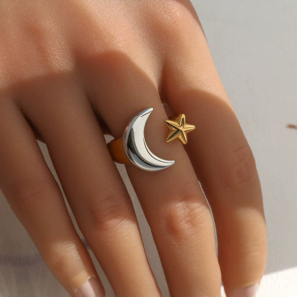 Wholesale Women's Geometric Twisted Open Stainless Steel Electroplated Ring